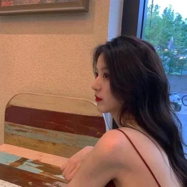 彼得·汉德克：我在森林，也许迟到……